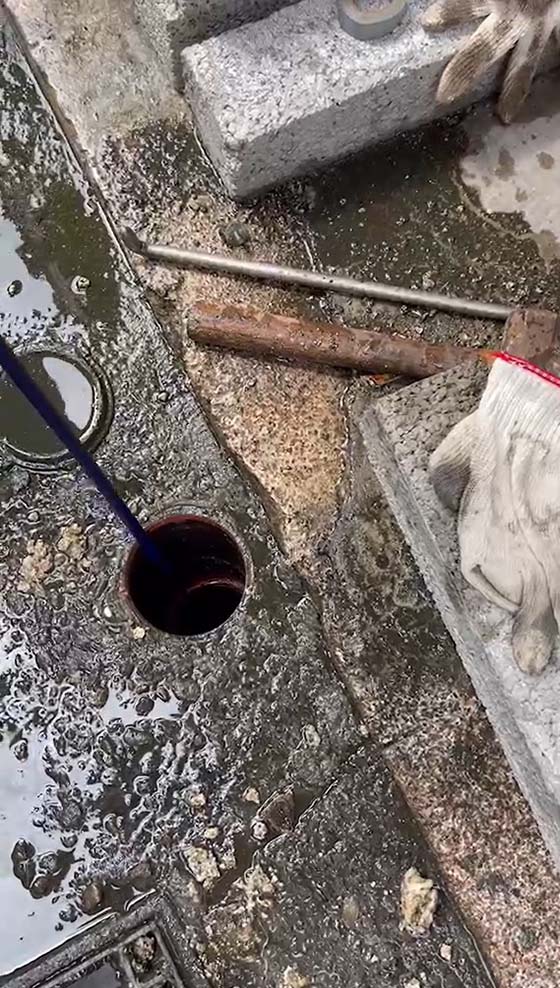 高雄水刀通管