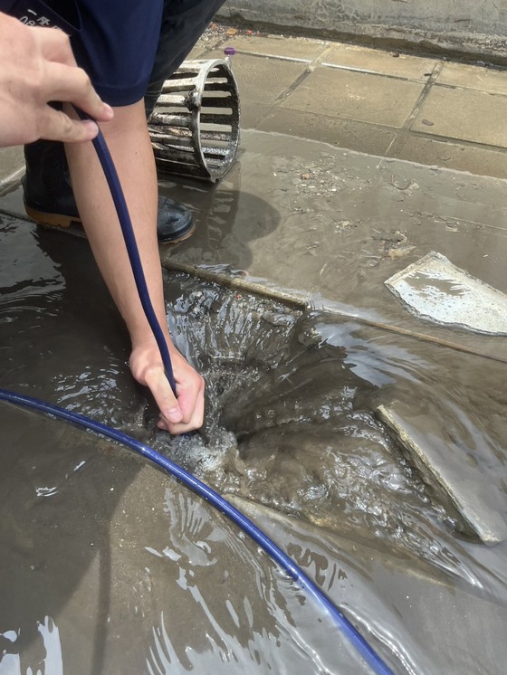 台中水刀通水管